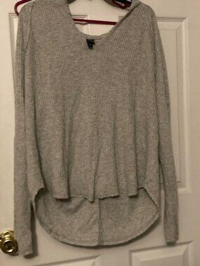 Cozy Oversized V-Neck Sweater - Size L